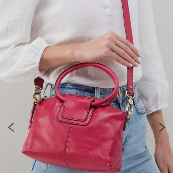 HOBO Handbags - HOBOz Sheila TopZip Fushia